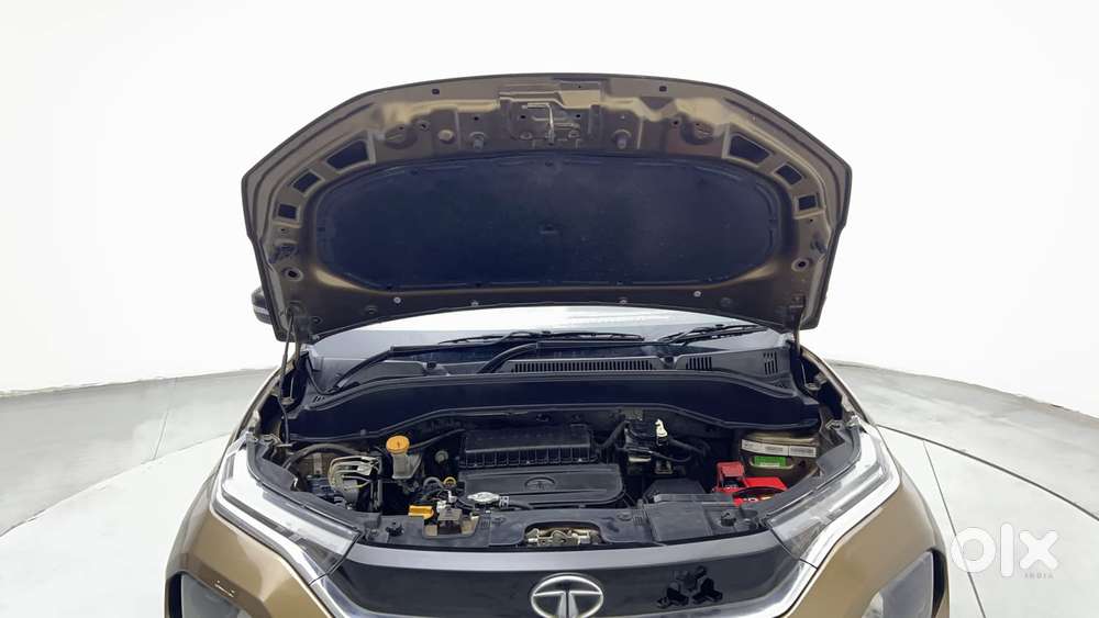 Tata Punch 1.2 Revotron Creative Amt Dual Tone, 2022, Petrol