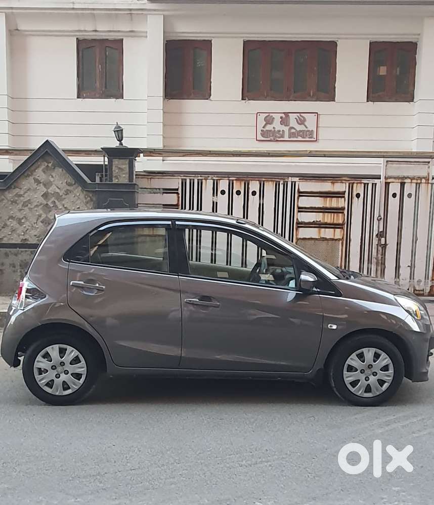 Honda Brio, 2013, Petrol