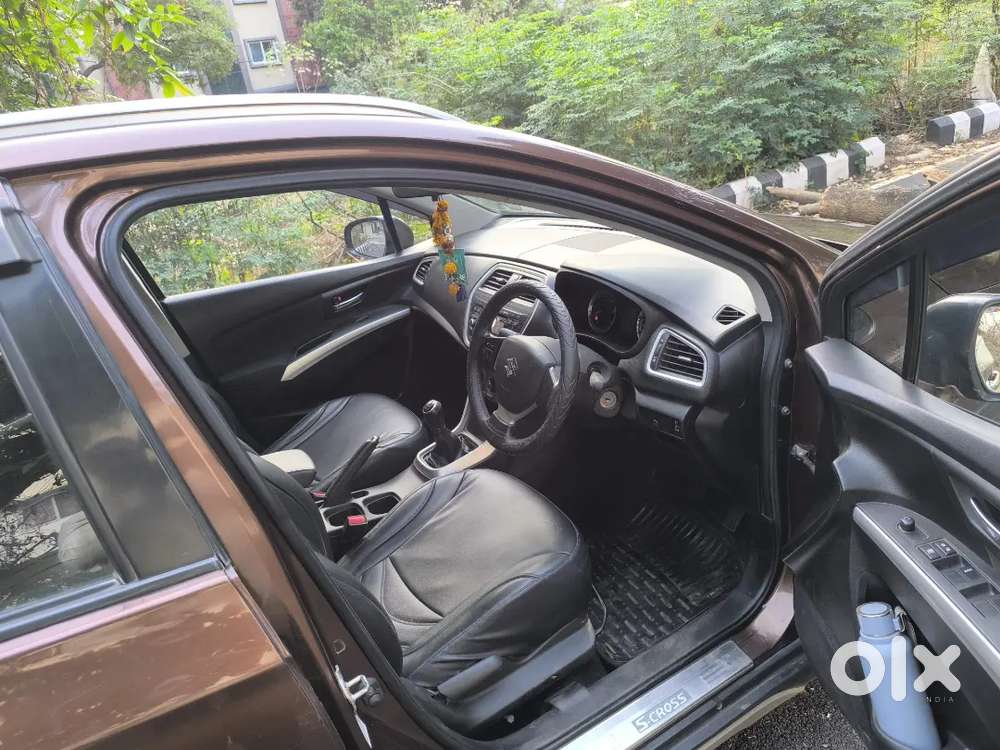Maruti Suzuki S-cross 2016 Diesel Well Maintained
