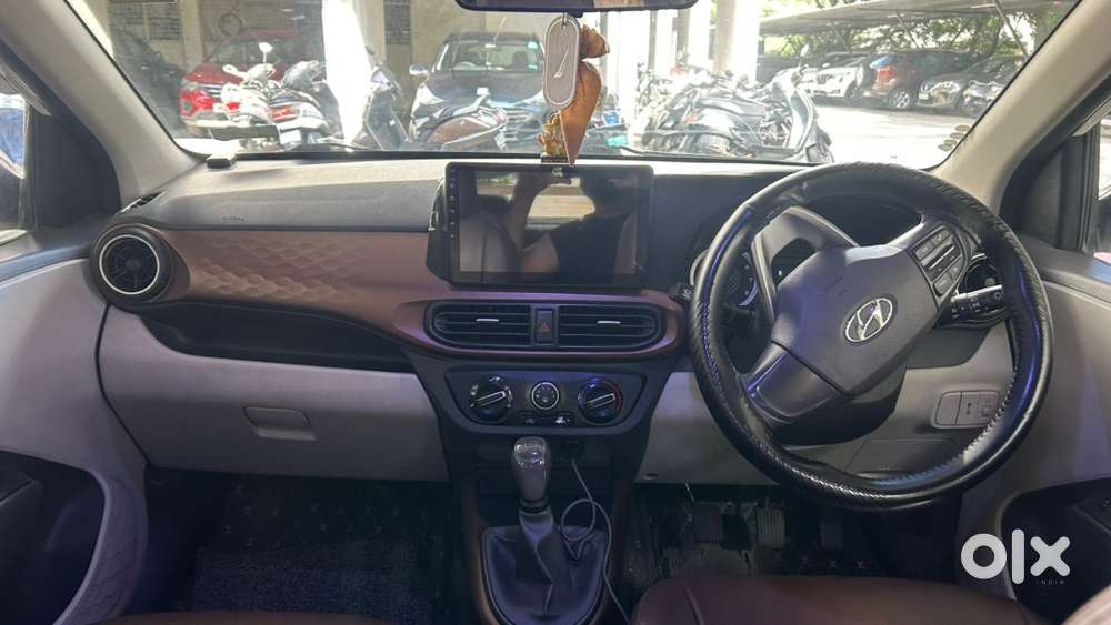 Hyundai Aura Manual 2022