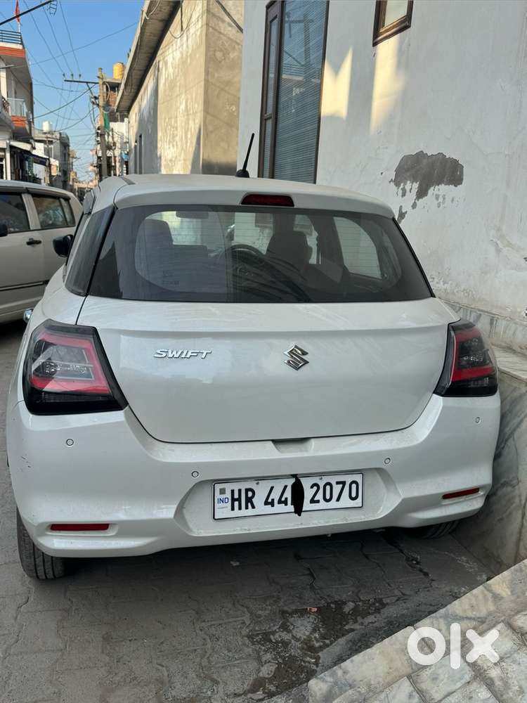 Maruti Suzuki Swift Lxi 2025