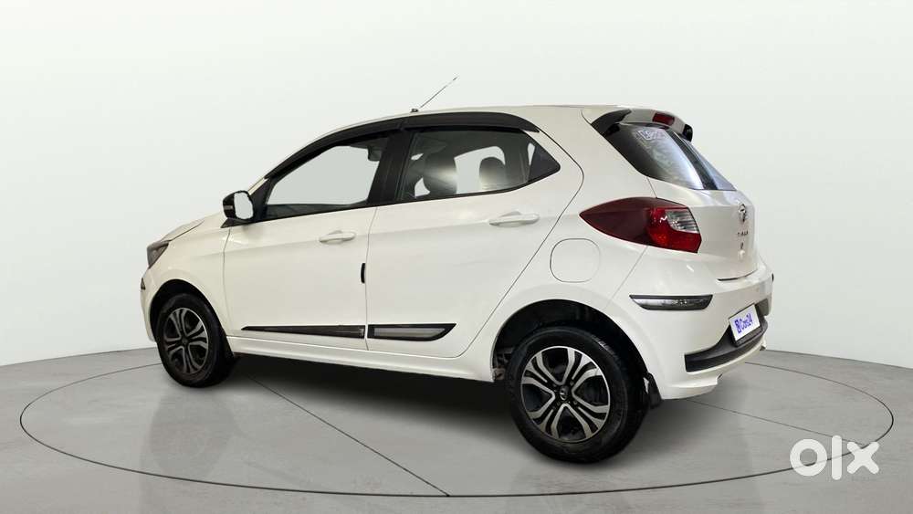 Tata Tiago 1.2 Revotron Xt Cng, 2023, Cng & Hybrids