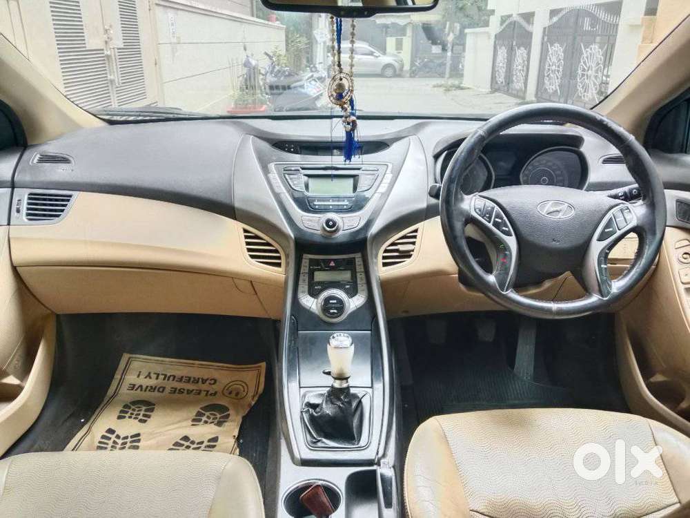 Hyundai Elantra 1.8 Sx Mt, 2014, Petrol