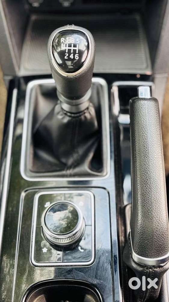 Mahindra Xuv700 2.2 Ax 7 Diesel Mt Str, 2023, Diesel