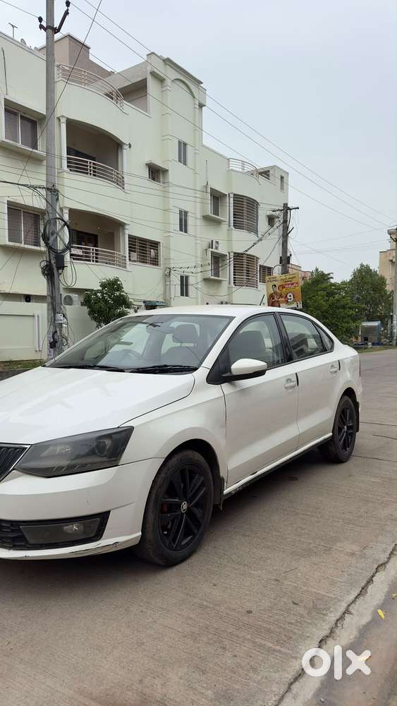 Skoda Rapid 1.5 Tdi At Style, 2018, Diesel