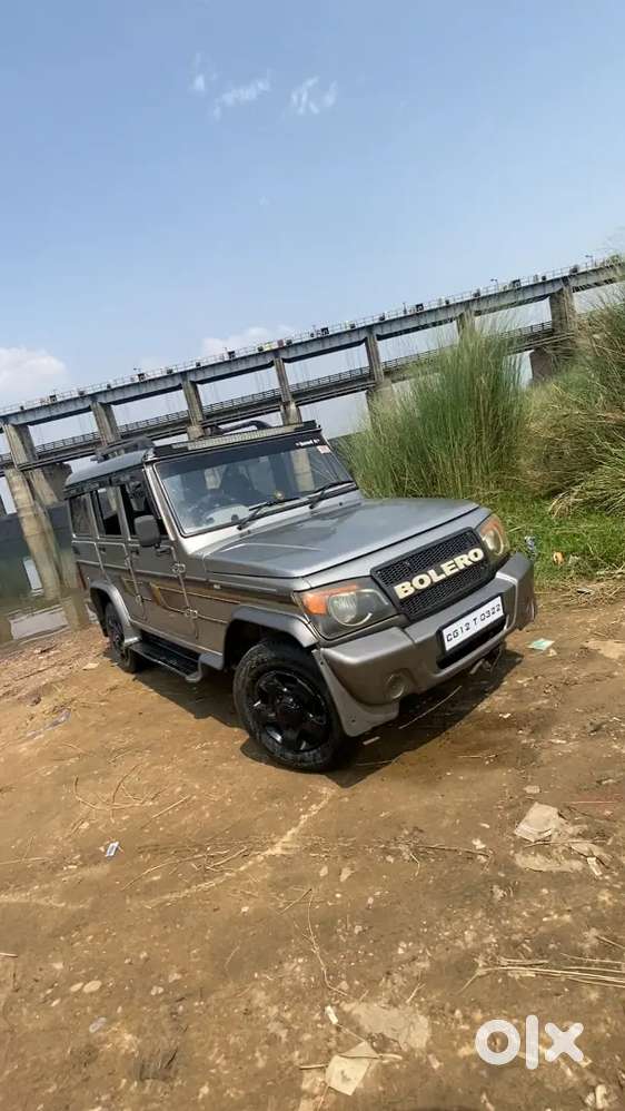 Mahindra Bolero Sle