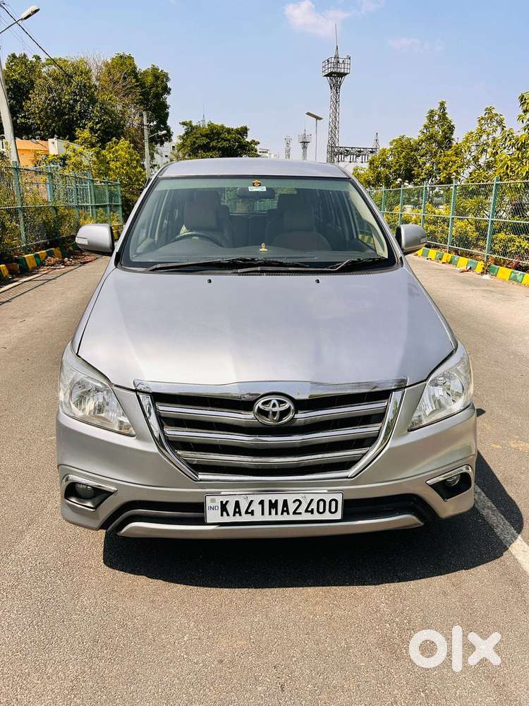 Toyota Innova 2.5 V 8 Str, 2015, Diesel