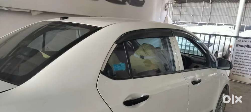 Hyundai Xcent 2022 Petrol 144000 Km Driven