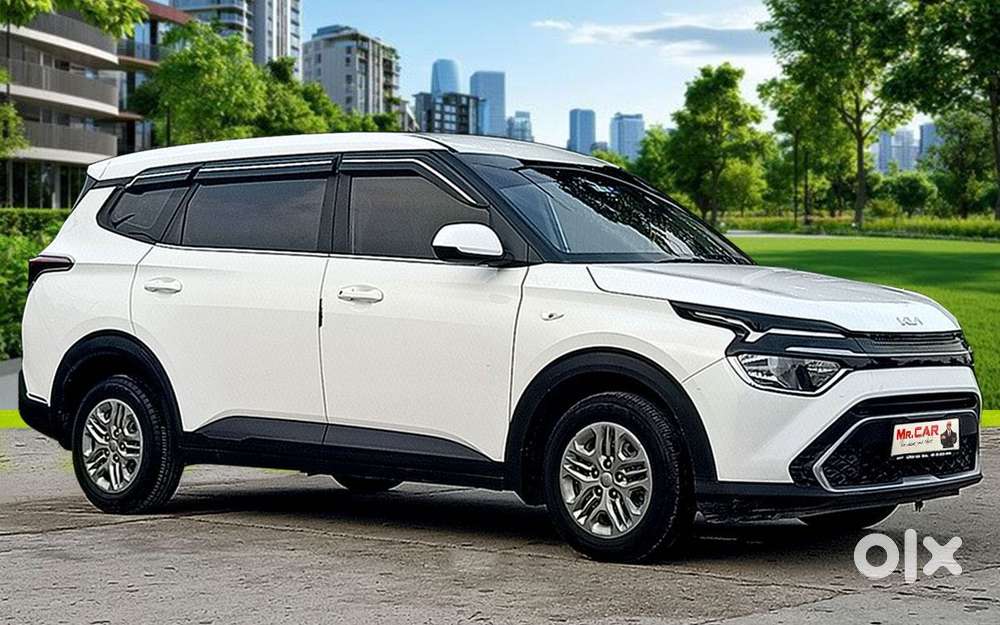 Kia Carens 1.5 Premium 7 Str, 2023, Petrol