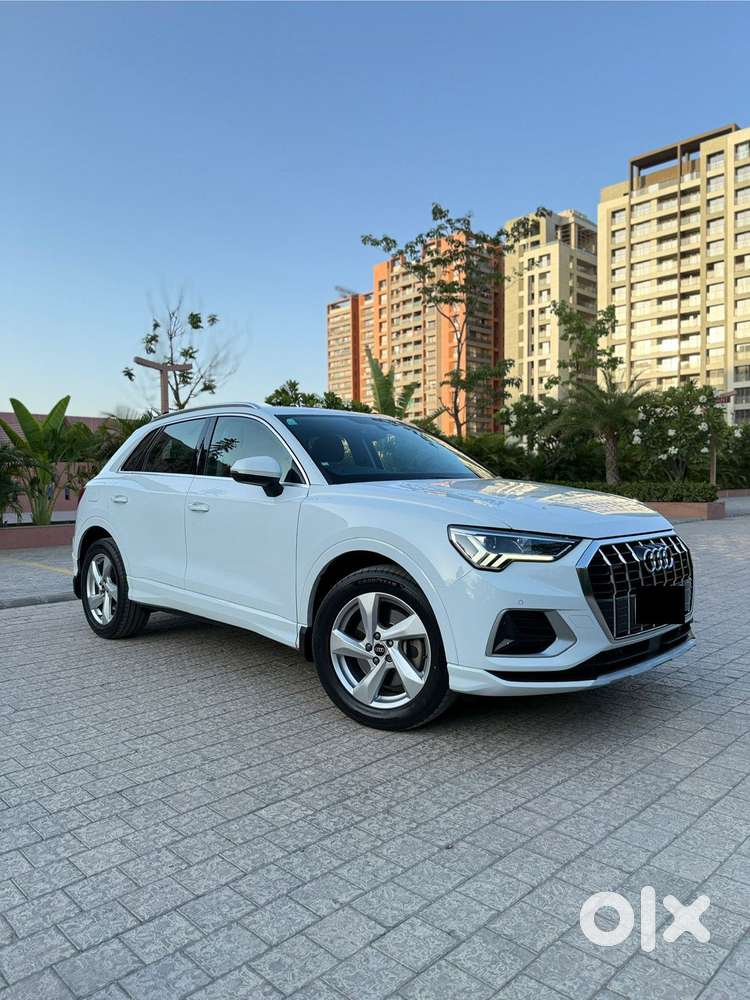 Audi Q3 40 Tfsi Premium Plus, 2023, Petrol