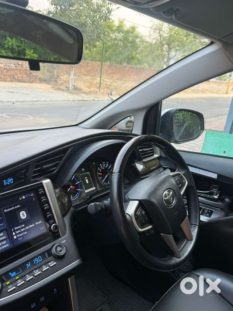 Toyota Innova Crysta 2022 Year