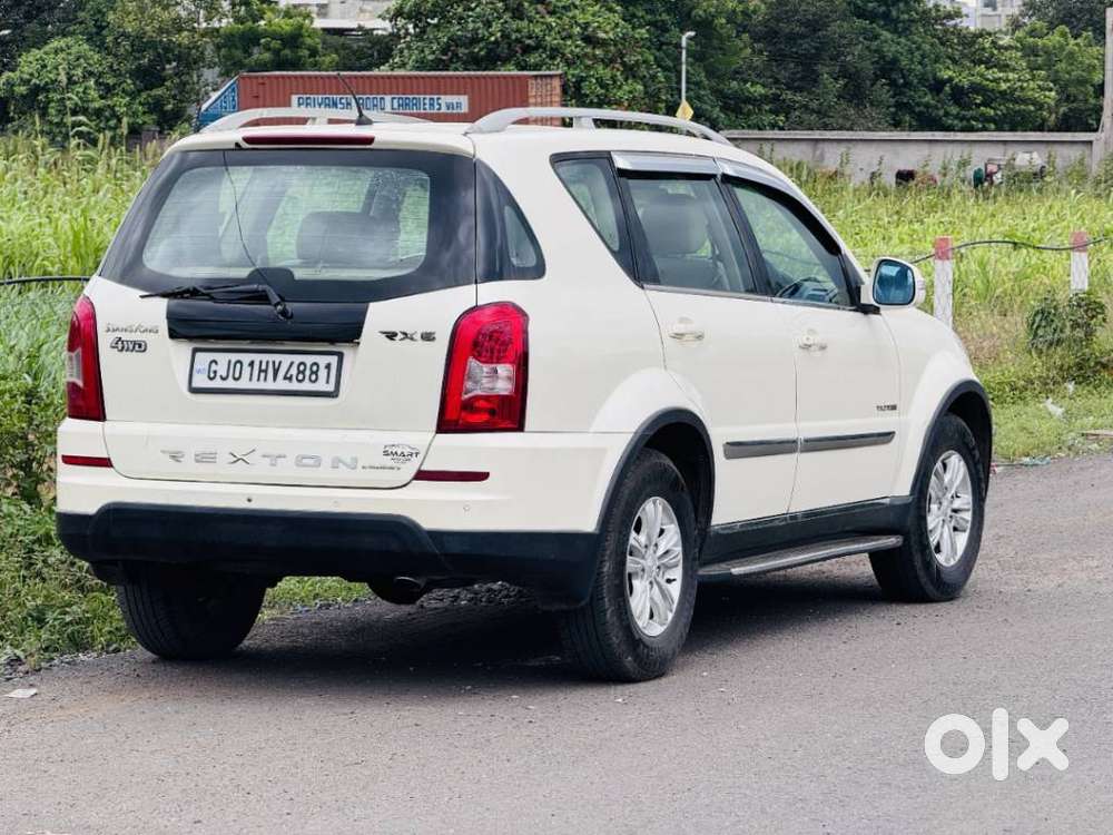 Mahindra Ssangyong Rexton Rx6, 2015, Diesel