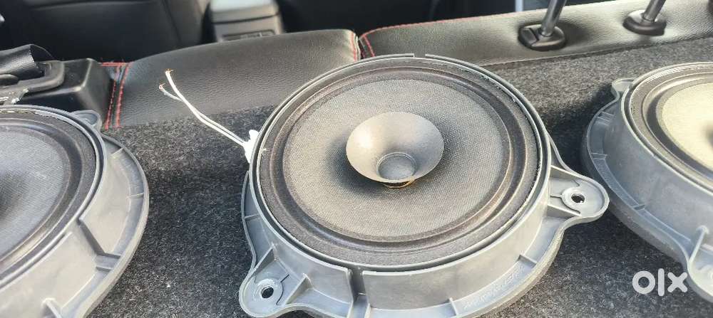 Renault Brand New Speakers
