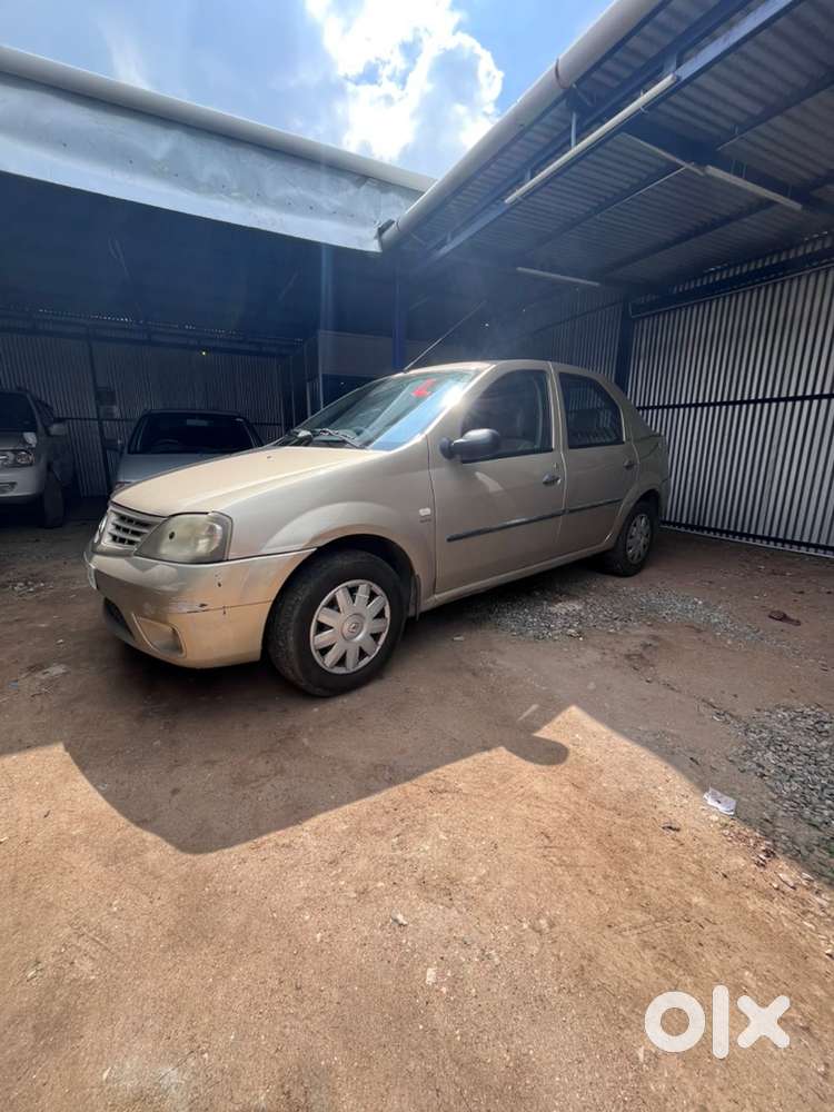Mahindra Logan Petrol 2008