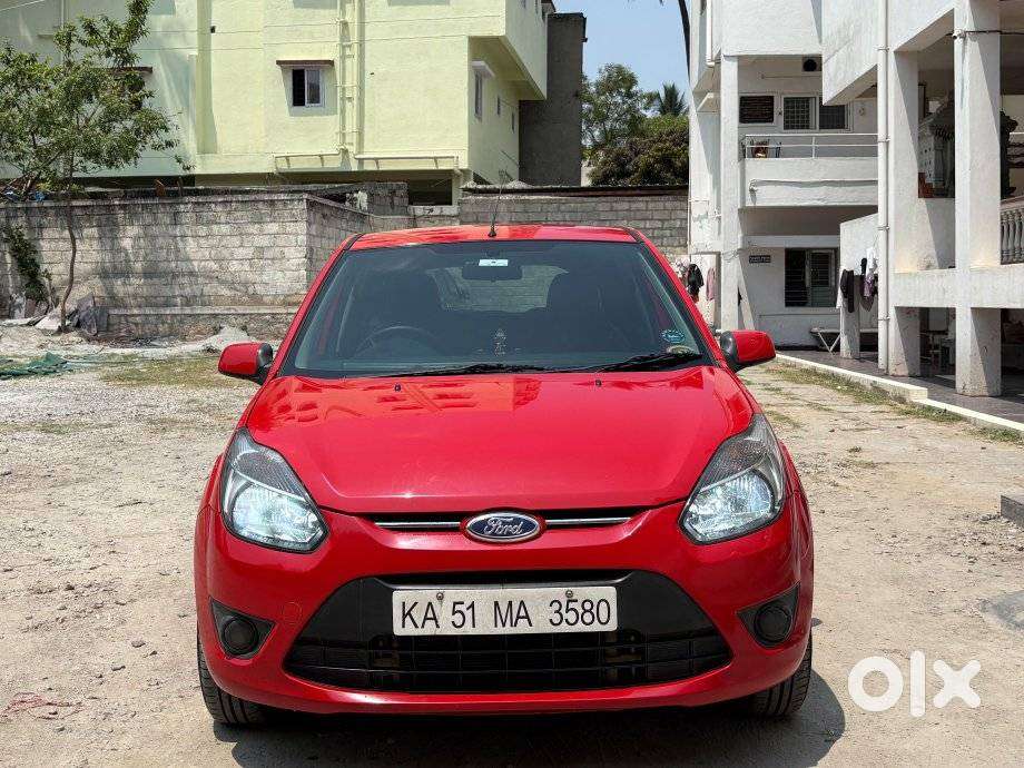 Ford Figo 1.2p Titanium Mt, 2010, Petrol