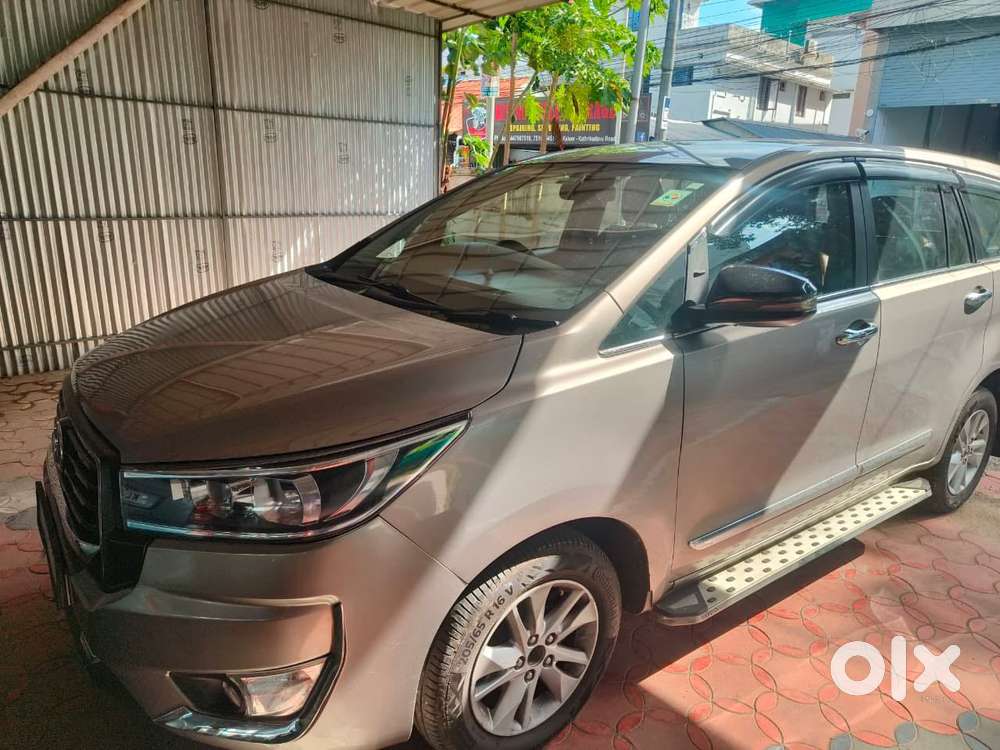 Toyota Innova Crysta [2016-2020] 2.4 Gx At 7 Str, 2017, Diesel
