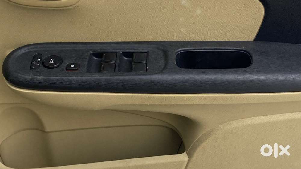 Honda Brio Vx Mt, 2014, Petrol