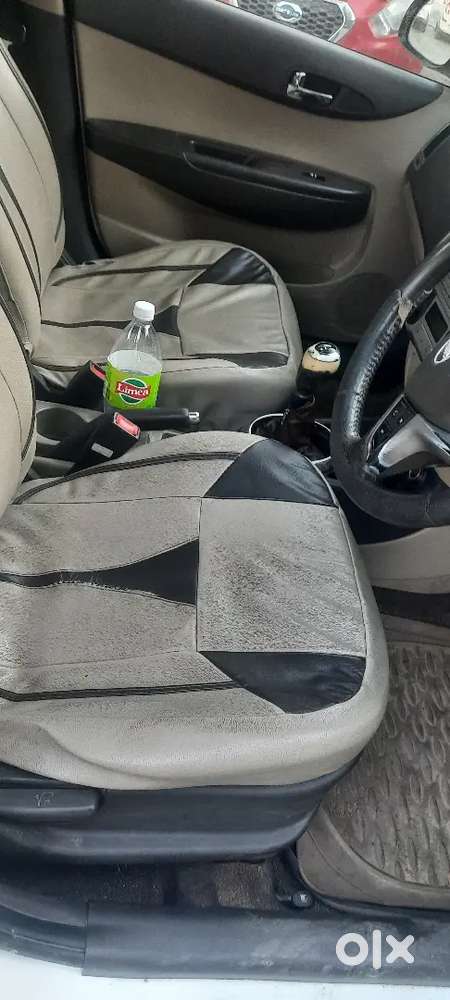 Hyundai I20 2012 Diesel 75233 Km Driven