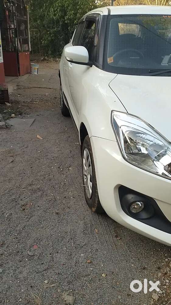 Maruti Suzuki Swift Vxi 2023