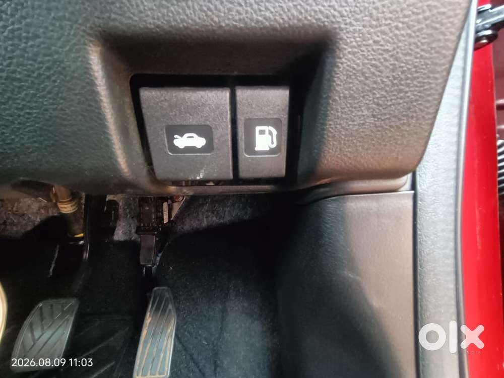 Toyota Glanza G Smart Hybrid, 2025, Petrol