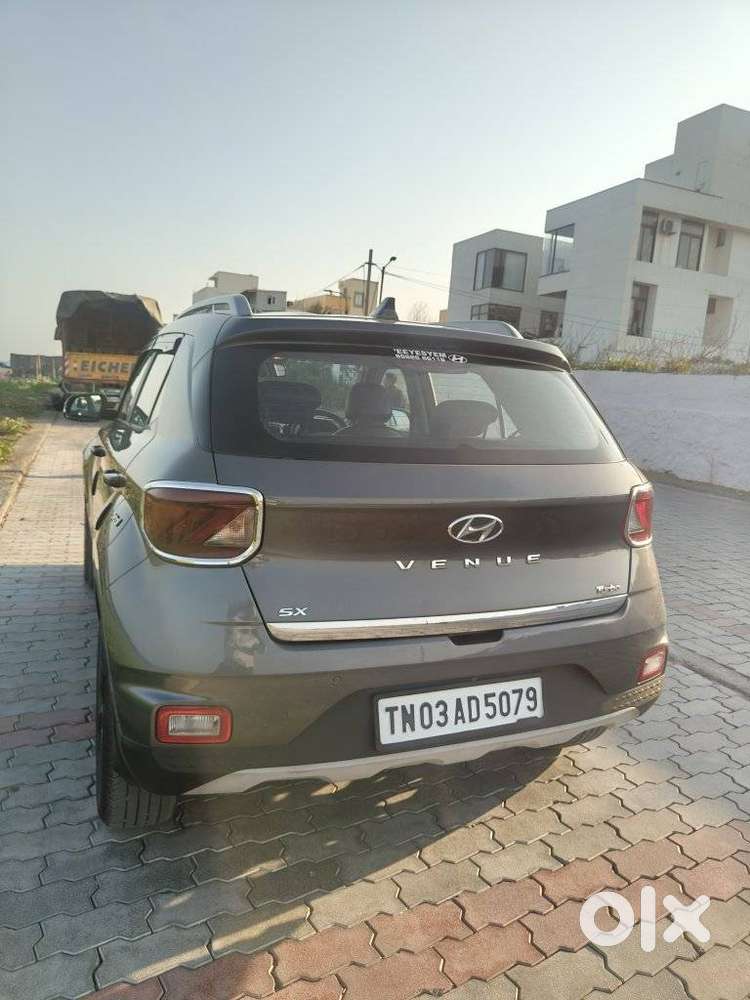 Hyundai Venue Sx Turbo, 2021, Petrol