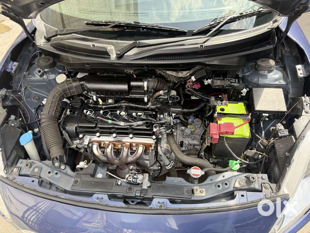 Maruti Suzuki Swift Dzire Vxi Optional, 2018, Petrol