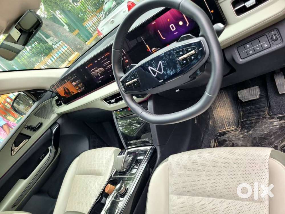 Mahindra Xev 9s Pack One Above, 2026, Electric