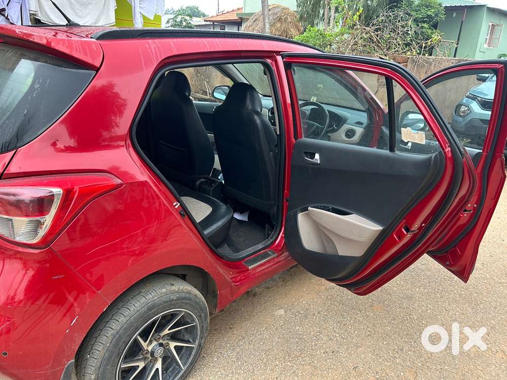 Hyundai Grand i10 2018 Petrol 52000 Km Driven