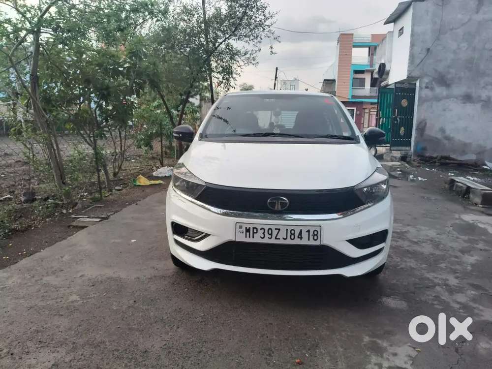 Tata Tiago 2025 Petrol Well Maintained