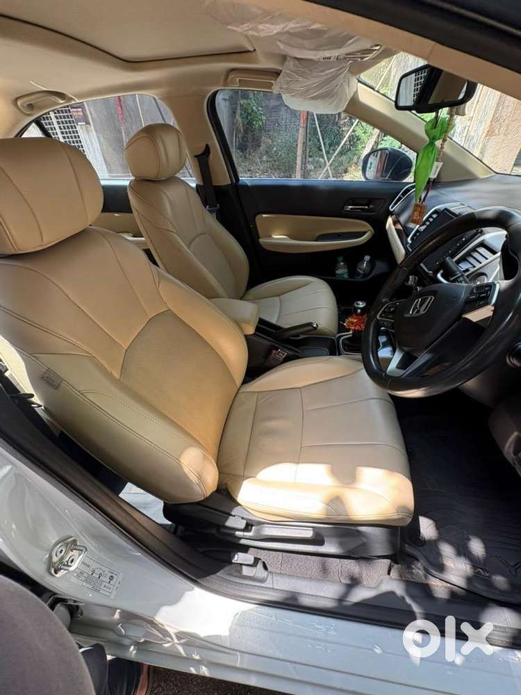 Honda City Zx 2023 Petrol Well Maintained