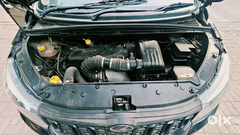 Mahindra Marazzo M4 8str, 2018, Diesel