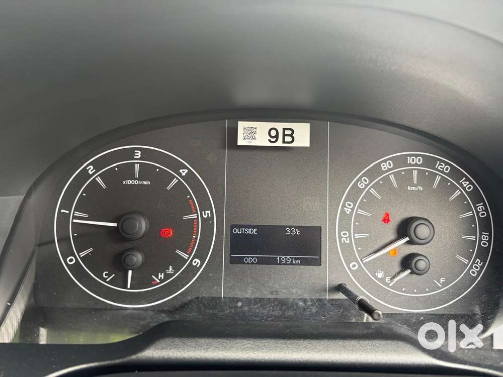 Toyota Innova Crysta [2020-ongoing] 2.4 Gx 7 Str, 2026, Diesel