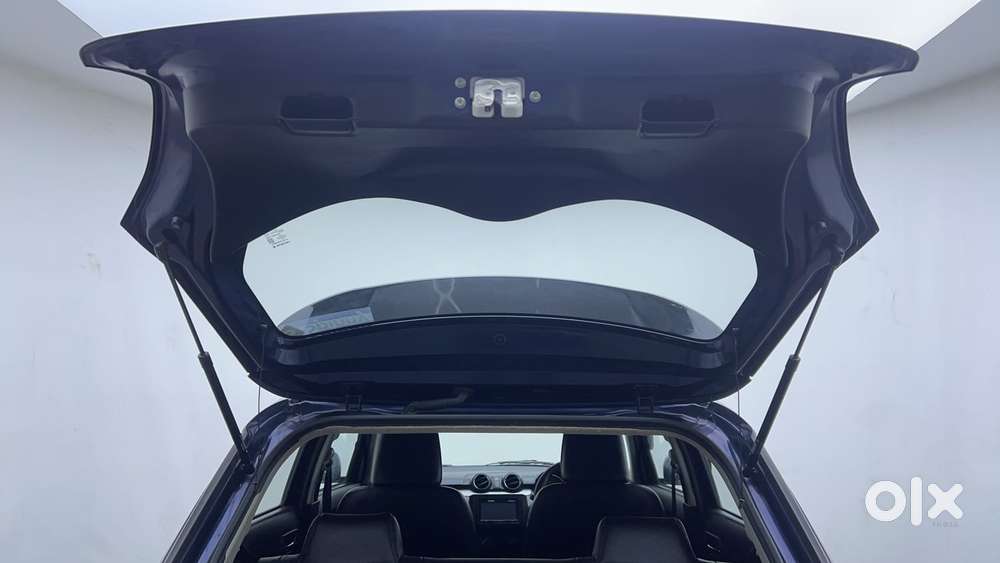 Maruti Suzuki Swift Vvt Vxi, 2022, Petrol