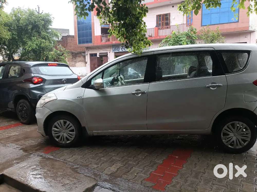 Maruti Suzuki Ertiga 2017 Petrol 150000 Km Driven