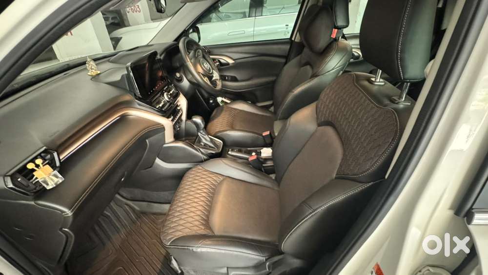 Maruti Suzuki Grand Vitara 2023 Hybrid Alpha Plus