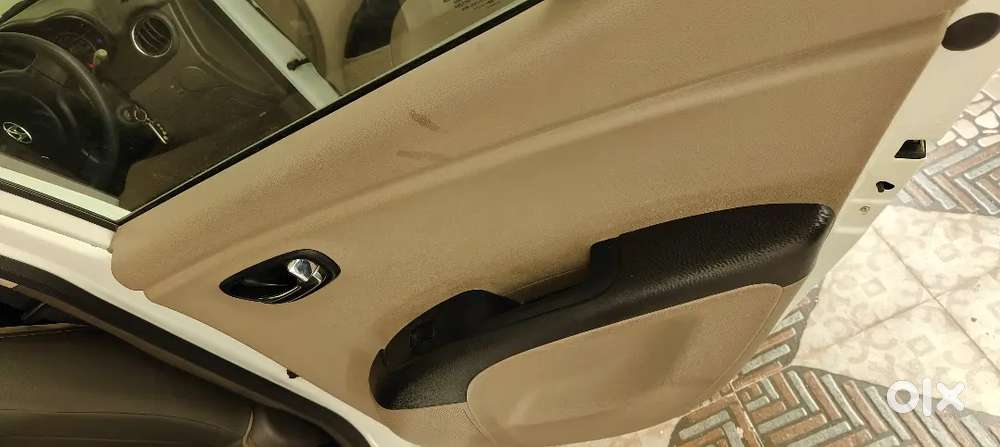 Hyundai I10 Sportz 2011