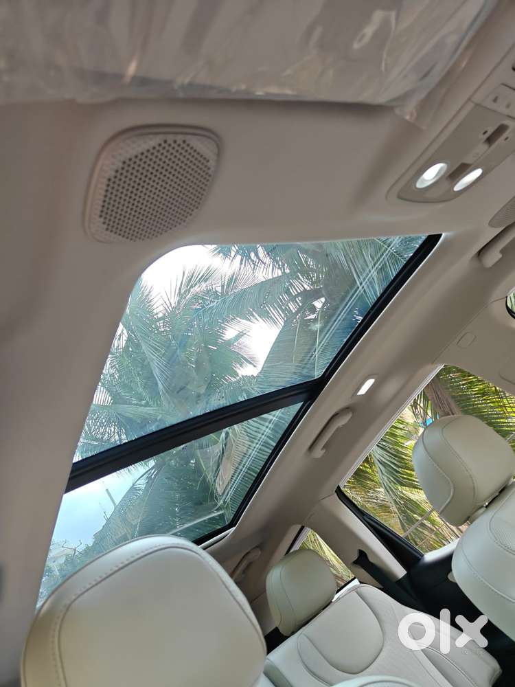 Mahindra Xuv700 2.0 Ax 7 Petrol At Luxury Pack Str, 2024, Petrol