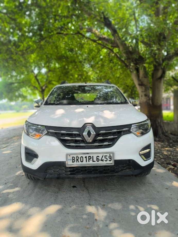 Renault Triber Rxz, 2020, Petrol