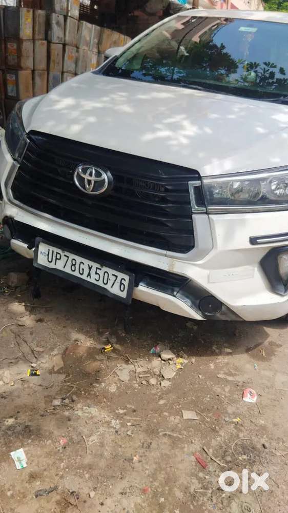 Toyota Innova Crysta 2022 Diesel 178000 Km Driven