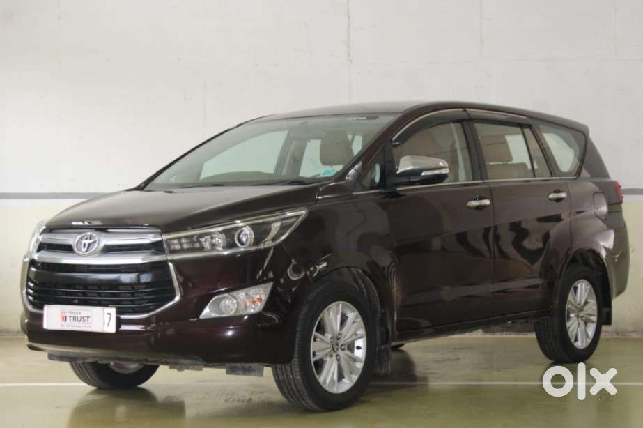 Toyota Innova Crysta 2.8 Z, 2016, Diesel