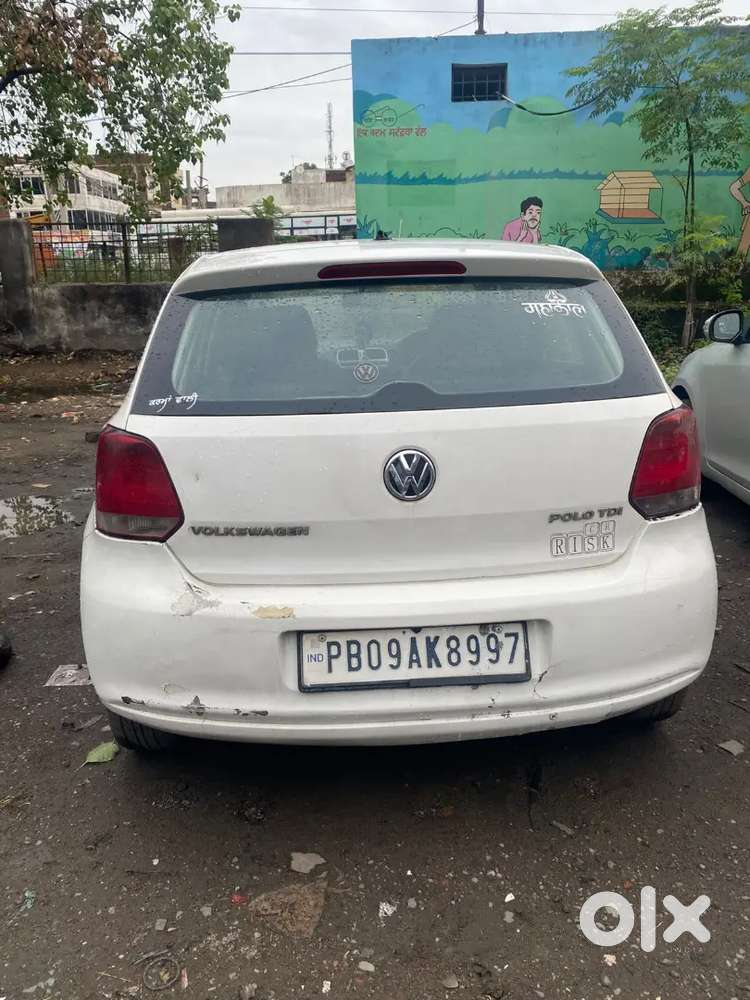 Volkswagen Polo 2011 Diesel 150000 Km Driven
