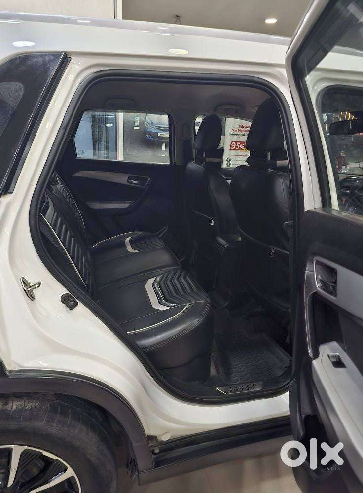 Maruti Suzuki Brezza 1.5 Zxi Plus Smart Hybrid, 2021, Petrol