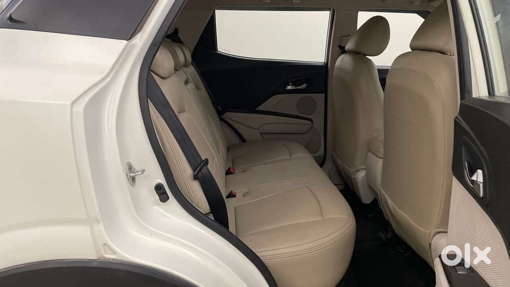 Mahindra Xuv300 W8 Option, 2020, Petrol