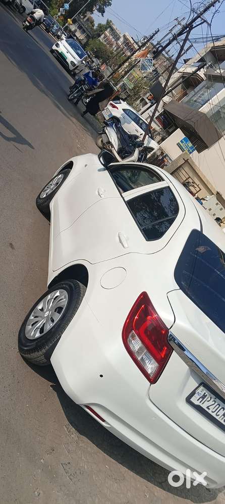 Maruti Suzuki Swift Dzire Lxi Option, 2022, Petrol