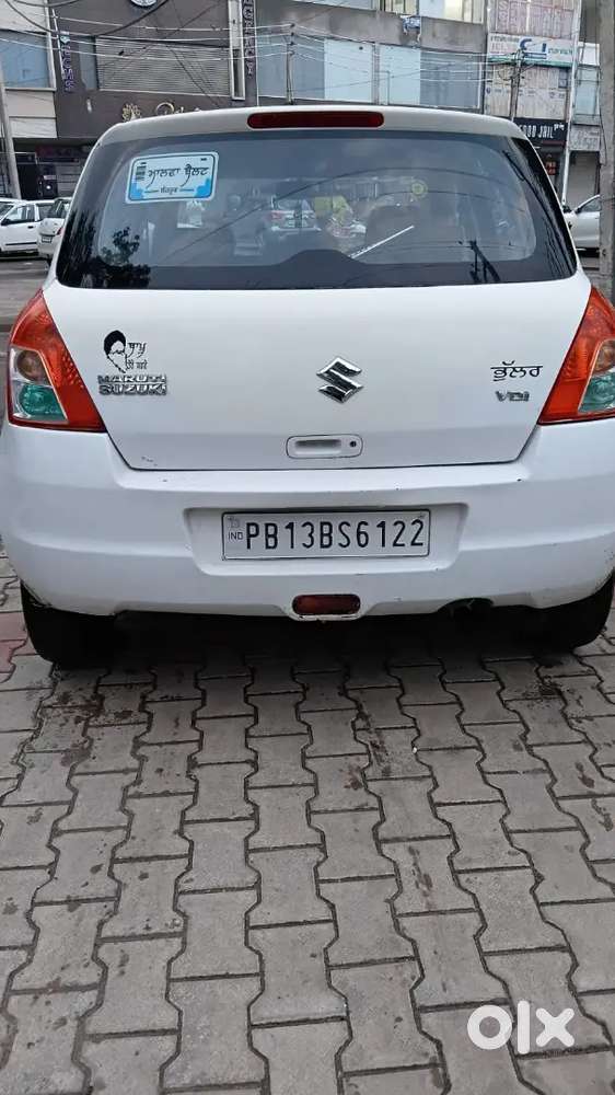 Maruti Suzuki Swift 2011 Diesel 195000 Km Driven