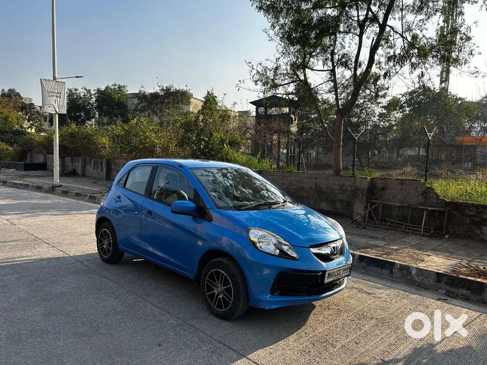 Honda Brio 2013 2nd Owner Petrol Manual