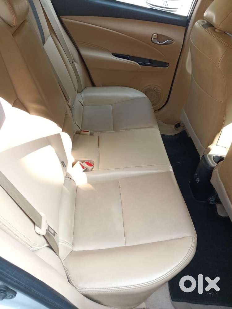 Toyota Corolla H4 1.8g, 2015, Petrol