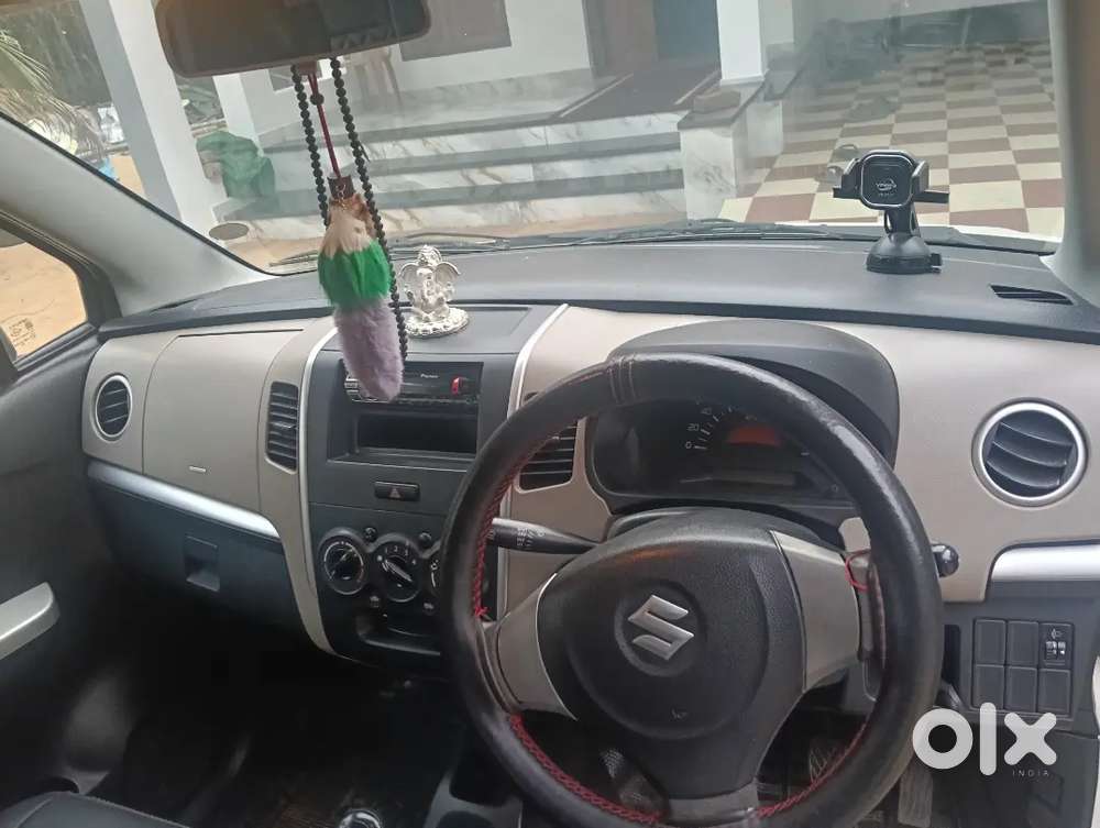 Maruti Suzuki Wagon R 2016 Petrol 70000 Km Driven