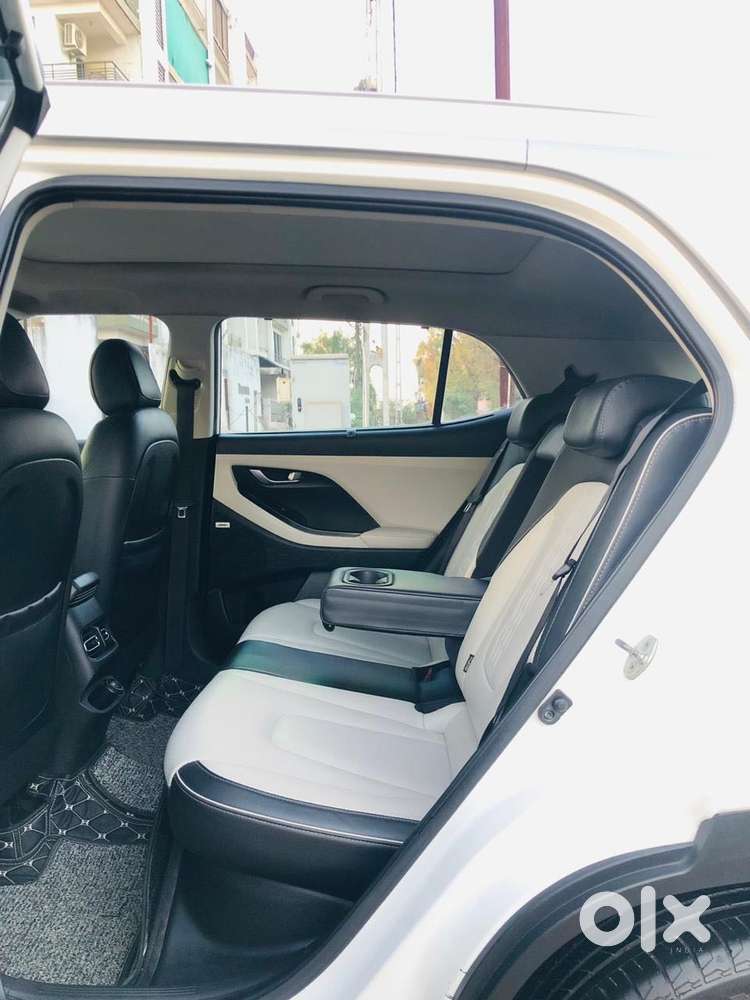 Hyundai Creta 1.5 Sx (o) Ivt Petrol, 2022, Petrol