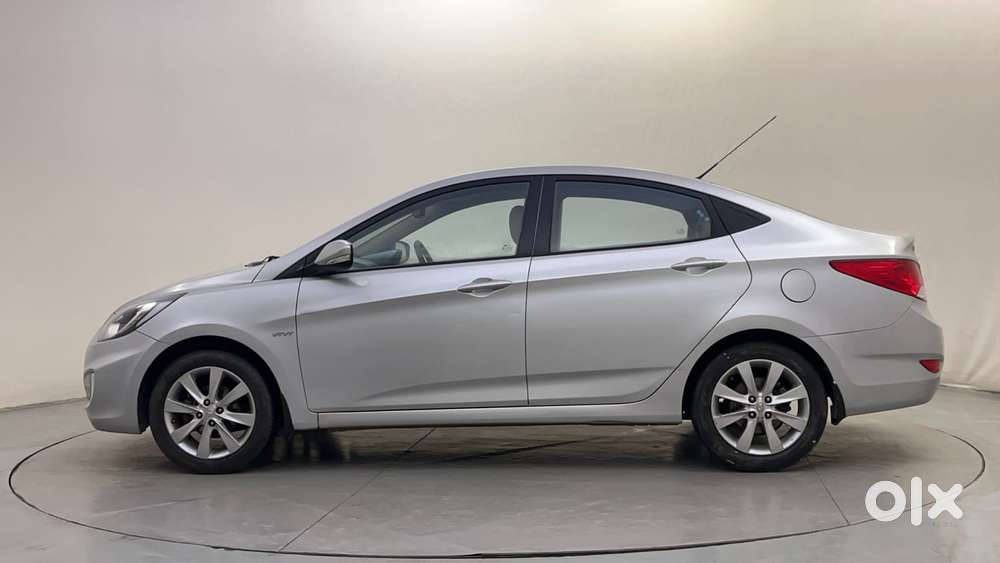 Hyundai Verna 1.6 Vtvt Sx, 2012, Petrol